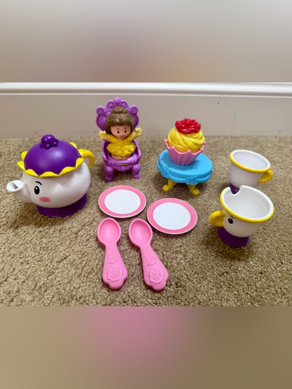 Fisher Price Little People Disney Princess Belle Tea Party Beauty Beast Toy Set